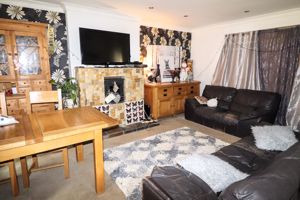 Lounge- click for photo gallery